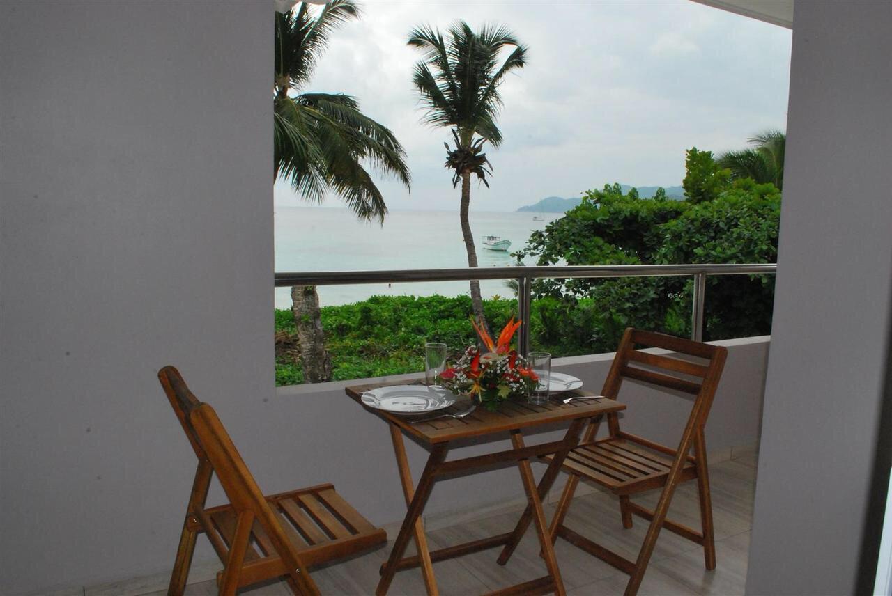 140m2 4 slaapkamer, 4 privé badkamer Appartement in Mahé eiland Anse Royale Buitenkant foto