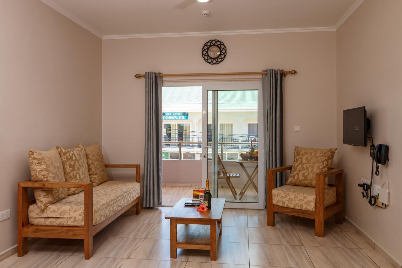 140m2 4 slaapkamer, 4 privé badkamer Appartement in Mahé eiland Anse Royale Buitenkant foto